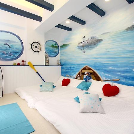 Love In Aegean Sea Homestay Kota Hualien Bagian luar foto