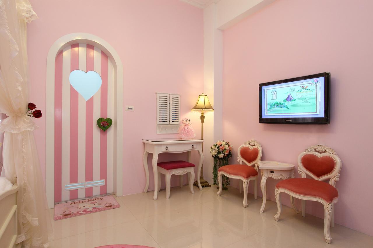 Love In Aegean Sea Homestay Kota Hualien Bagian luar foto